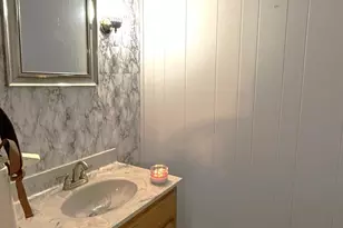 506 N Indiana Ave, Salem, IL 62881 - Photo 13