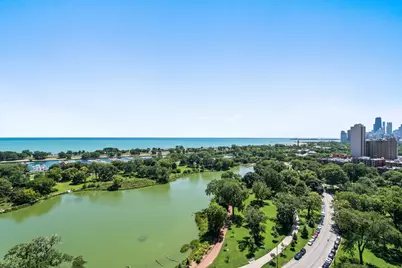2500 N Lakeview Avenue #2105, Chicago, IL 60614 - Photo 3