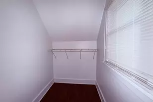1801 Victoria Ave, North Chicago, IL 60064 - Photo 7