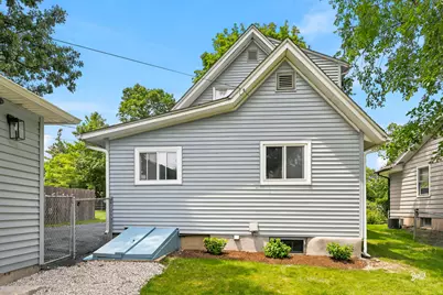 987 South Street, Elgin, IL 60123 - Photo 5