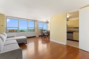 1700 E 56th St, Chicago, IL 60637 - Photo 5