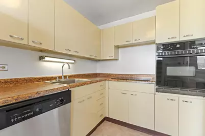 1700 E 56th Street #2205, Chicago, IL 60637 - Photo 9