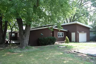 20793 N Florence Ave, Prairie View, IL 60069 - Photo 1