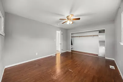 2919 Ezekiel Avenue, Zion, IL 60099 - Photo 13