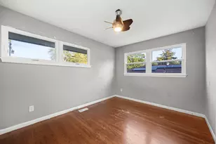 2919 Ezekiel Ave, Zion, IL 60099 - Photo 15