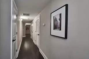 4520 S King Dr, Chicago, IL 60653 - Photo 11