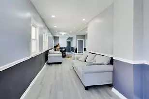 9549 S Calumet Ave, Chicago, IL 60628 - Photo 3