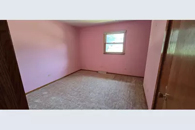 12135 Hillcrest Drive, Lemont, IL 60439 - Photo 9