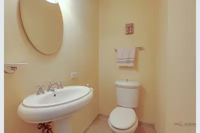 519 Dawes Street, Libertyville, IL 60048 - Photo 19