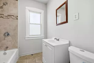 3316 N Ridgeway Ave, Chicago, IL 60618 - Photo 7