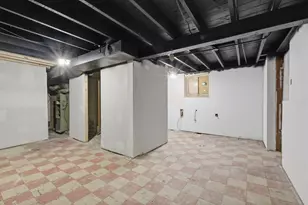 3316 N Ridgeway Ave, Chicago, IL 60618 - Photo 23