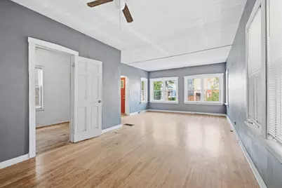 3316 N Ridgeway Avenue, Chicago, IL 60618 - Photo 5