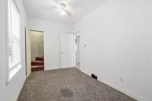 3316 N Ridgeway Ave, Chicago, IL 60618 - Photo 11