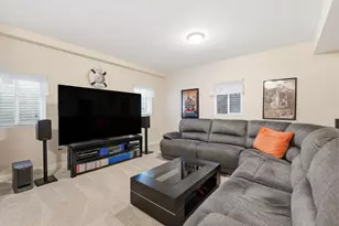 7806 N Octavia Ave, Niles, IL 60714 - Photo 35