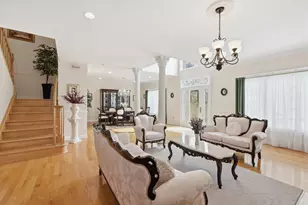 7806 N Octavia Ave, Niles, IL 60714 - Photo 7