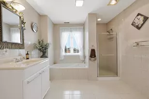 7806 N Octavia Ave, Niles, IL 60714 - Photo 27