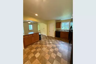 447 N Euclid Avenue, Princeton, IL 61356 - Photo 9