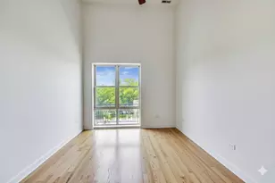 405 E Oakwood Blvd, Chicago, IL 60653 - Photo 5