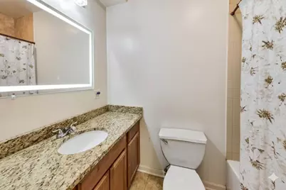 405 E Oakwood Boulevard #4L, Chicago, IL 60653 - Photo 7