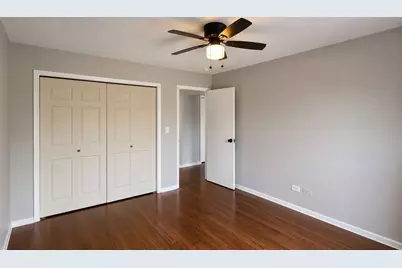 182 S Waters Edge Drive #301, Glendale Heights, IL 60139 - Photo 9