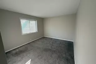 1980 Selmarten Rd, Aurora, IL 60505 - Photo 7