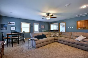 20W581 Glen Ct, Lombard, IL 60148 - Photo 7
