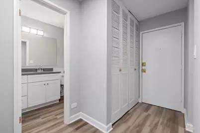 1206 S New Wilke Road #306, Arlington Heights, IL 60005 - Photo 3