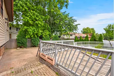 7048 Brementowne Road, Tinley Park, IL 60477 - Photo 17