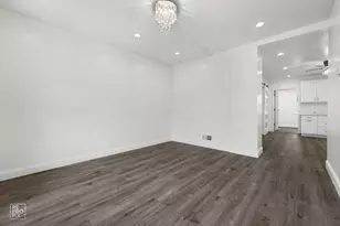 2237 S Oakley Ave, Chicago, IL 60608 - Photo 15
