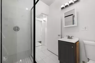 2237 S Oakley Ave, Chicago, IL 60608 - Photo 31