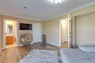 668 E Fountainview Dr, Mundelein, IL 60060 - Photo 31