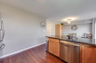 668 E Fountainview Dr, Mundelein, IL 60060 - Photo 15