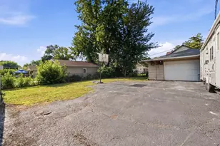 1107 Elmhurst St, Bensenville, IL 60106 - Photo 19