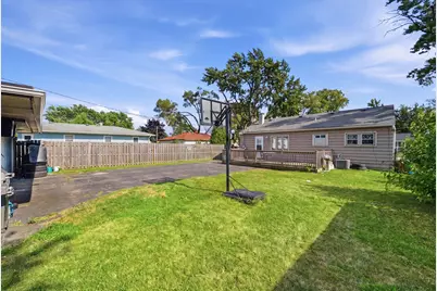 1107 Elmhurst Street, Bensenville, IL 60106 - Photo 21