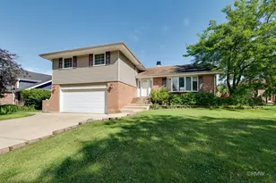 1233 N Hickory Trail, Addison, IL 60101 - Photo 3