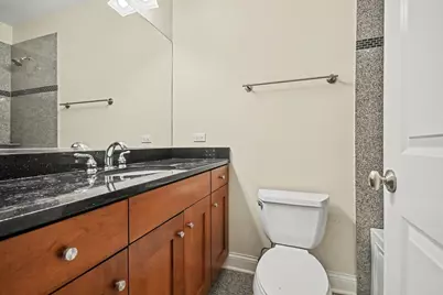 5210 N Winthrop Avenue #2, Chicago, IL 60640 - Photo 15