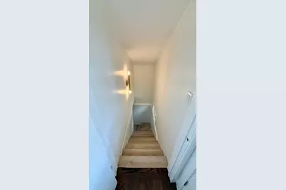 8748 N Olcott Avenue, Niles, IL 60714 - Photo 11