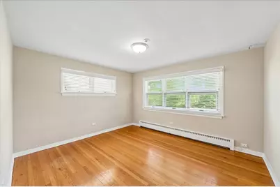 5020 Coyle Avenue, Skokie, IL 60077 - Photo 7