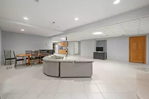 1760 W Whispering Ct, Addison, IL 60101 - Photo 59