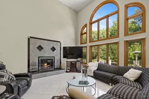 1760 W Whispering Ct, Addison, IL 60101 - Photo 7