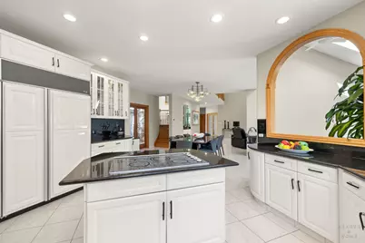 1760 W Whispering Court, Addison, IL 60101 - Photo 9