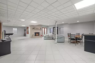 1760 W Whispering Ct, Addison, IL 60101 - Photo 41