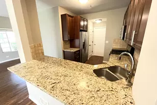 589 Fox Ridge Dr, Fox Lake, IL 60020 - Photo 5