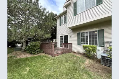 589 Fox Ridge Drive, Fox Lake, IL 60020 - Photo 19