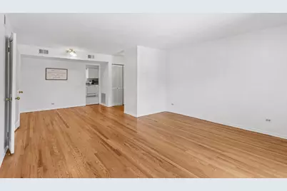 140 Green Bay Road #2, Glencoe, IL 60022 - Photo 11