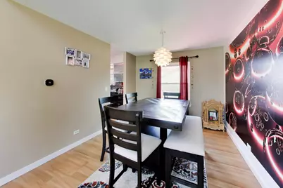 113 Linden Avenue, Streamwood, IL 60107 - Photo 9