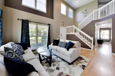 113 Linden Avenue, Streamwood, IL 60107 - Photo 7
