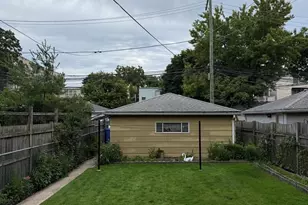 2448 W Gunnison St, Chicago, IL 60625 - Photo 23