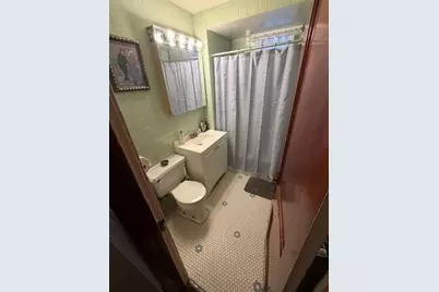 2448 W Gunnison Street #1, Chicago, IL 60625 - Photo 11
