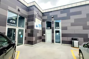 2300 S Archer Ave, Chicago, IL 60616 - Photo 1